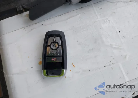 2025 Ford Maverick Lariat z USA, uszkodzony, nr VIN 3FTTW8S39SRB69003